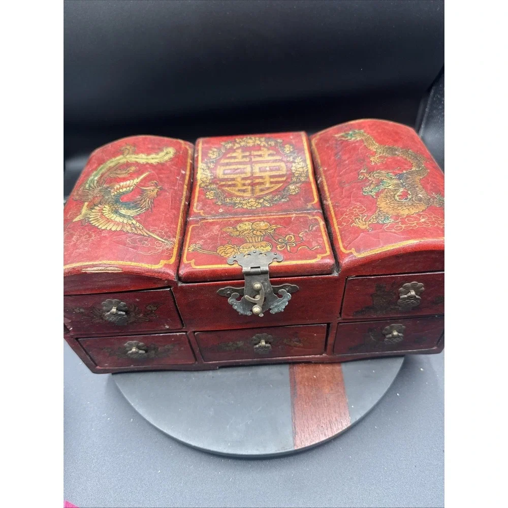 Vtg Mid Century Asian Red Lacquer Large Jewelry Box Mirror Dragon Chest RARE